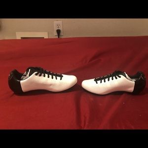 GIRO Cycling Shoe- Brand new